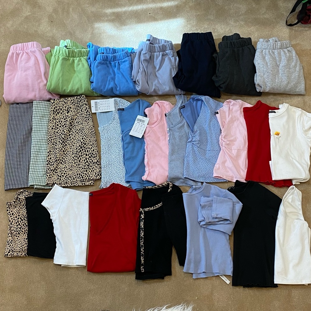 Brandy Melville collection!!!